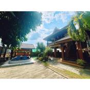 泰小院儿(99 Friend’s house Lanna )