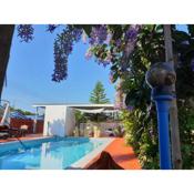Budget Room with Breakfast บ้านฉางระยอง Air con HotShower Pool ที่พักสุนัขพักได้