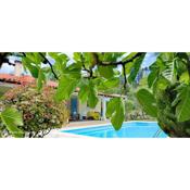 Casinha Siberiana, Casa de Hospedes