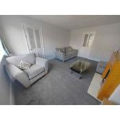 Cosy Brighouse 3 bed house-Great for contractors