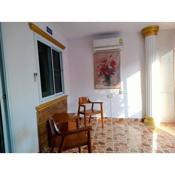 Doungduan Hostel