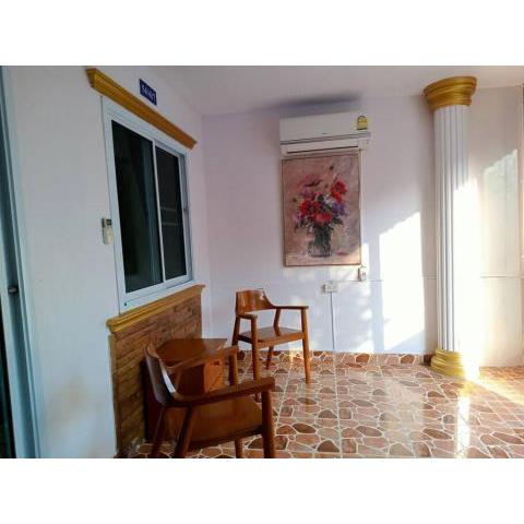 Doungduan Hostel