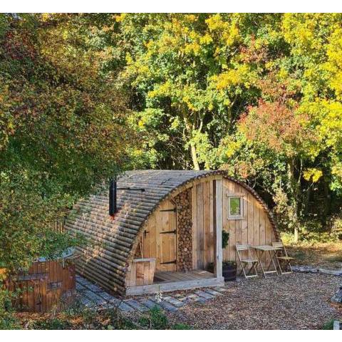 Fox Lodge at Heygates Lodging - with hot tub