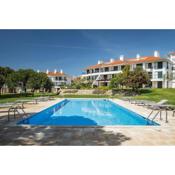 Modern 2 Bedroom Apartment in Vila Sol Golf Resort