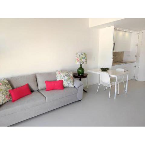 Ocean & Countryside Apartments - Apt 5