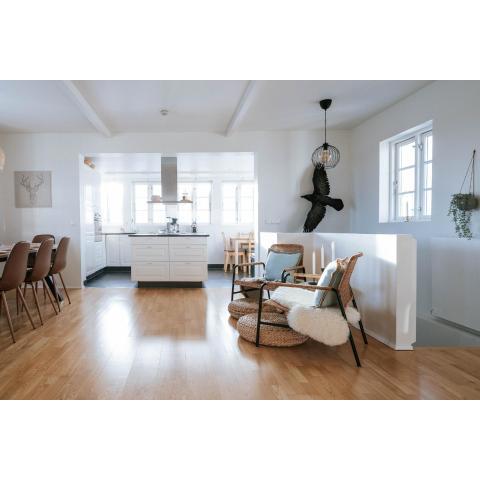 Ocean Views and Gorgeous Design in a Light-Filled 3 BDRM/1.5 Bath Village Home