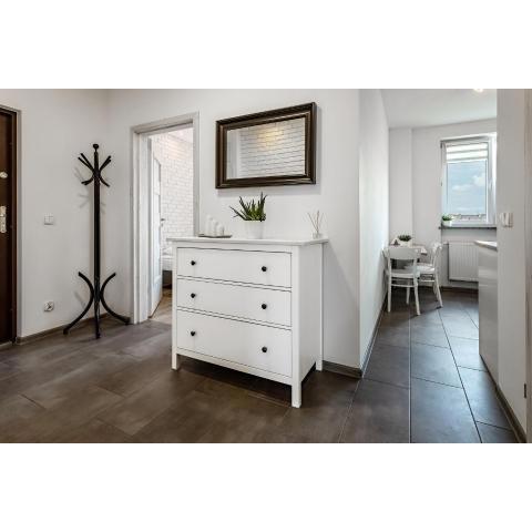 Piłsudskiego 80 - 4 minuty do Dworca Głównego PKP