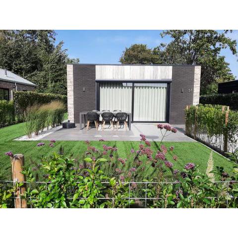 Prachtige bungalow op vakantiepark bij zee.