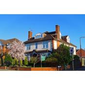 Ricky Road Guest House - NEW